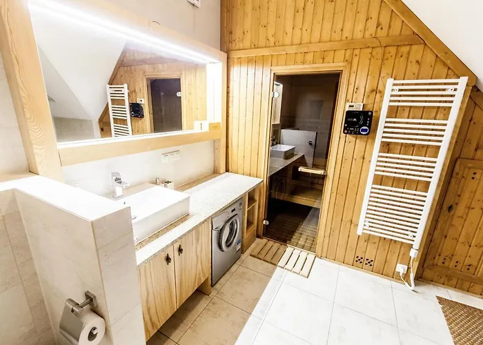 Nasze Pieniny 슈차브니차